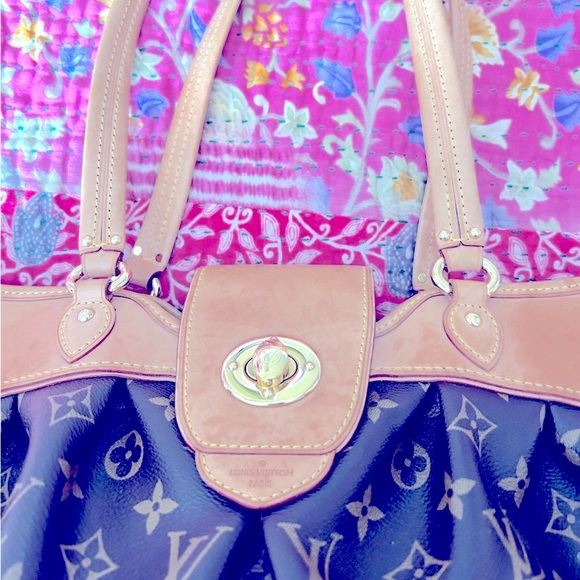 🔥LOUIS VUITTON🔥 VINTAGE CLASSIC BOETIE HANDBAG (2009 - 2013) IMMACULATE 💖 - Picture 8 of 15